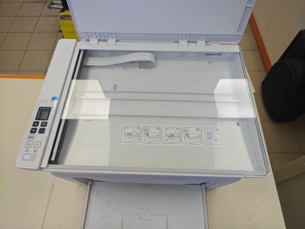 Принтер HP LaserJet Pro M28W