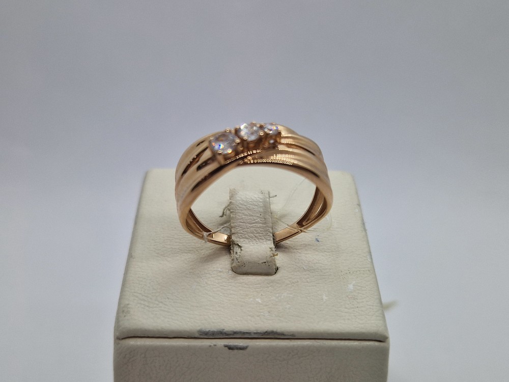 КОЛЬЦО С КАМНЯМИ (Au 585)