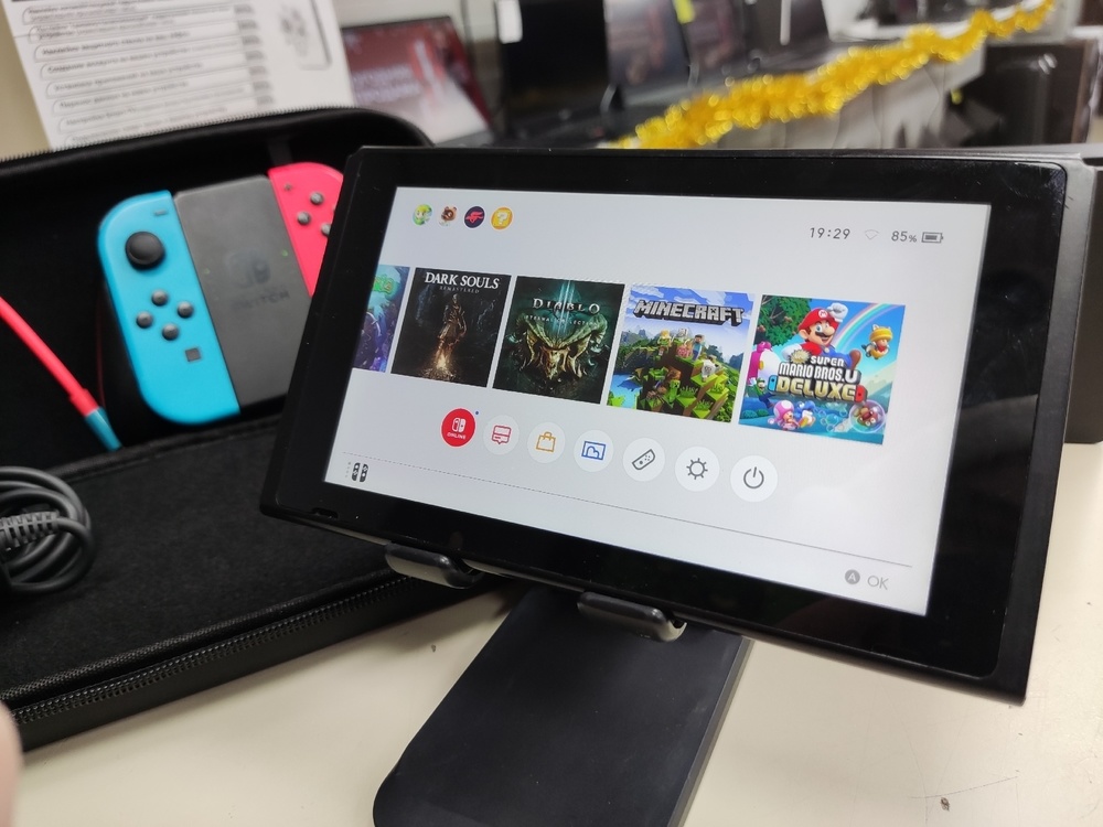 Игровая приставка Nintendo Switch