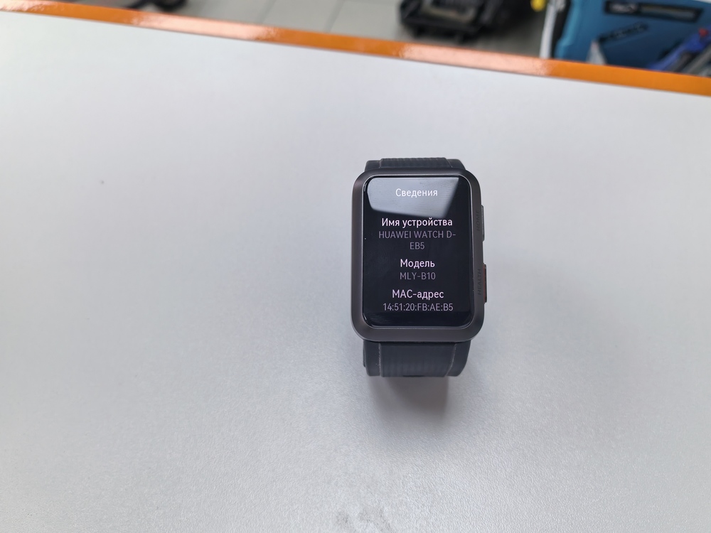 Смарт-часы Huawei Watch D