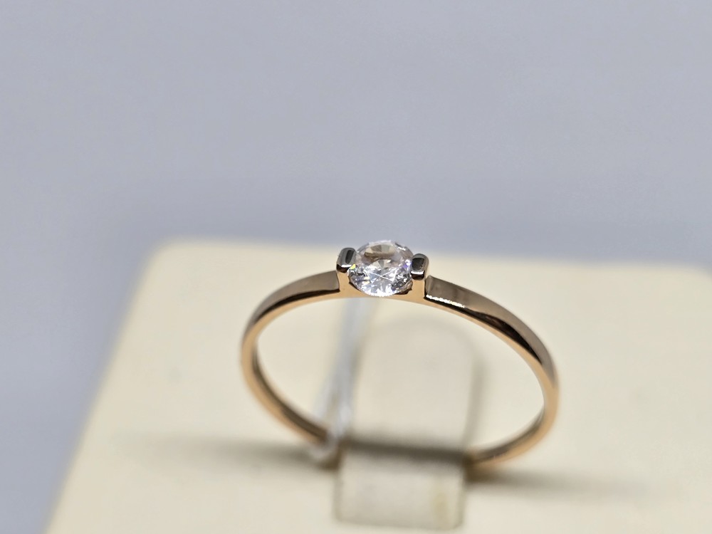 КОЛЬЦО С КАМНЕМ (Au 585)