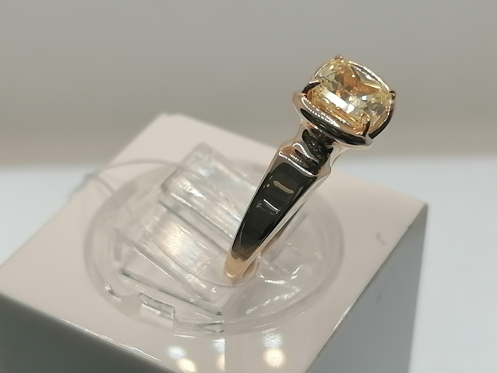 КОЛЬЦО С КАМНЕМ (Au 585)