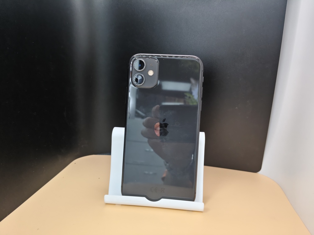 Смартфон Apple iPhone 11 128Gb