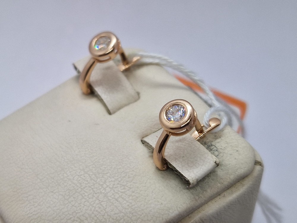 СКМ585 СЕРЬГИ С КАМНЕМ (Au 585)