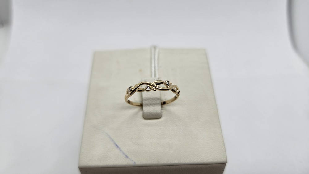 КОЛКМИ585 КОЛЬЦО С КАМНЯМИ (Au 585)