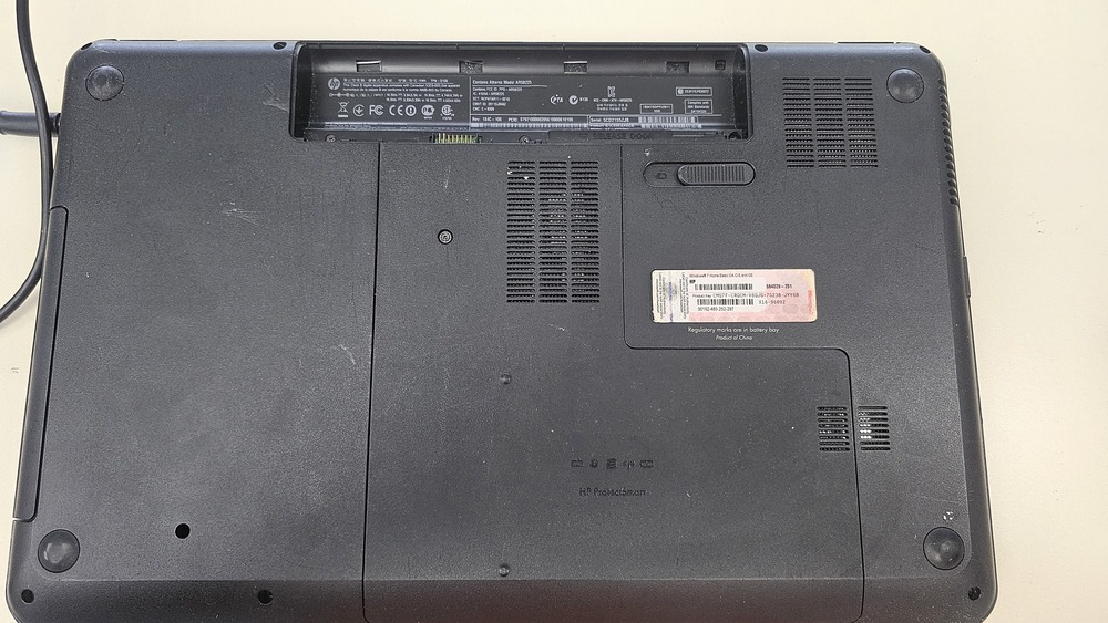 Ноутбук HP G7-2053er; A10-4600M, Radeon HD 7600G, 6 Гб, Нет, 750 Гб
