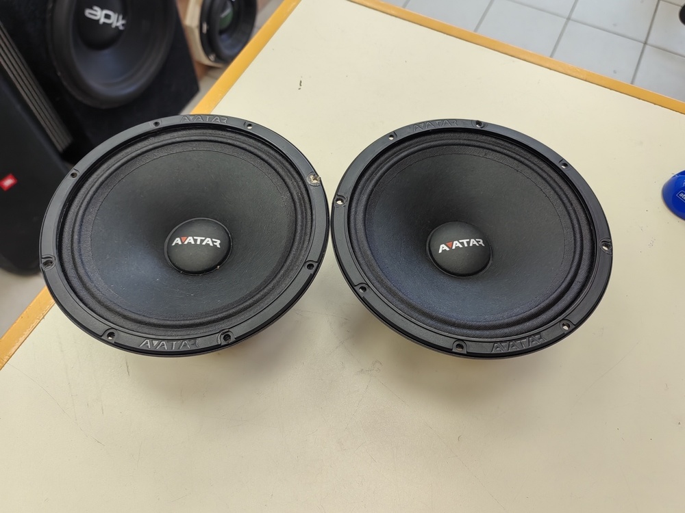 Автоакустика передняя Avatar MTU-61LE