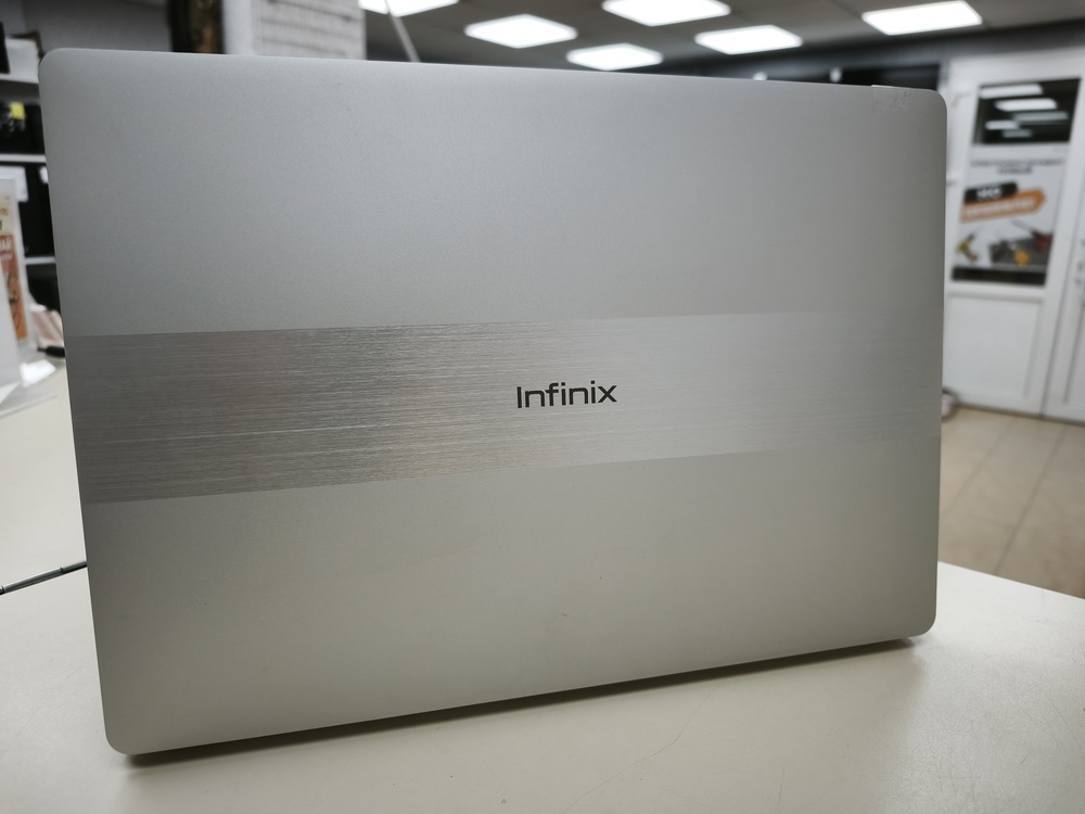 Ноутбук Infinix; Core i3-1215U, Intel UHD Graphics, 8 Гб, 500 Гб, Нет