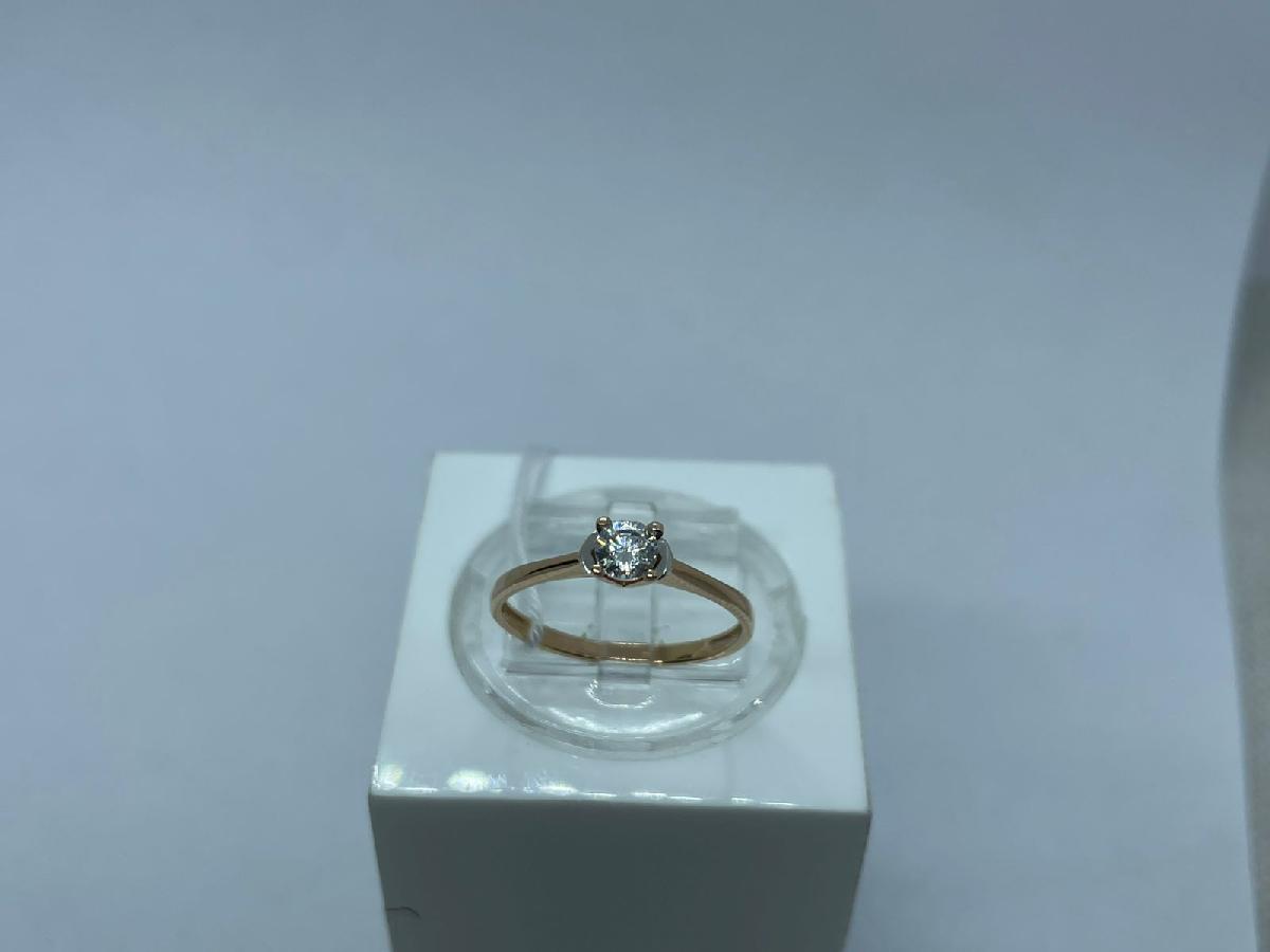 КОЛКМ585 КОЛЬЦО С КАМНЕМ (Au 585)