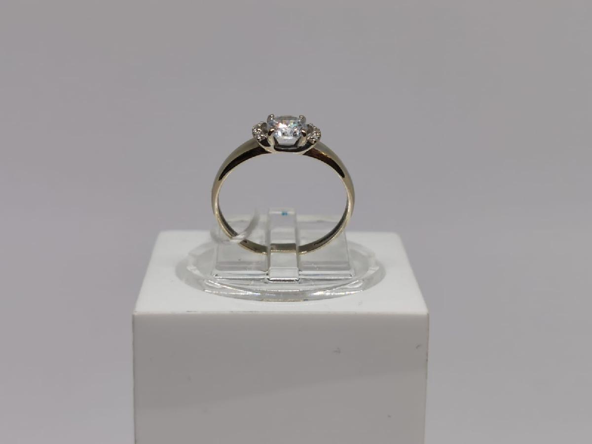 КОЛКМИ585 КОЛЬЦО С КАМНЯМИ (Au 585) КОЛКМИ585 КОЛЬЦО С КАМНЯМИ (Au 585)