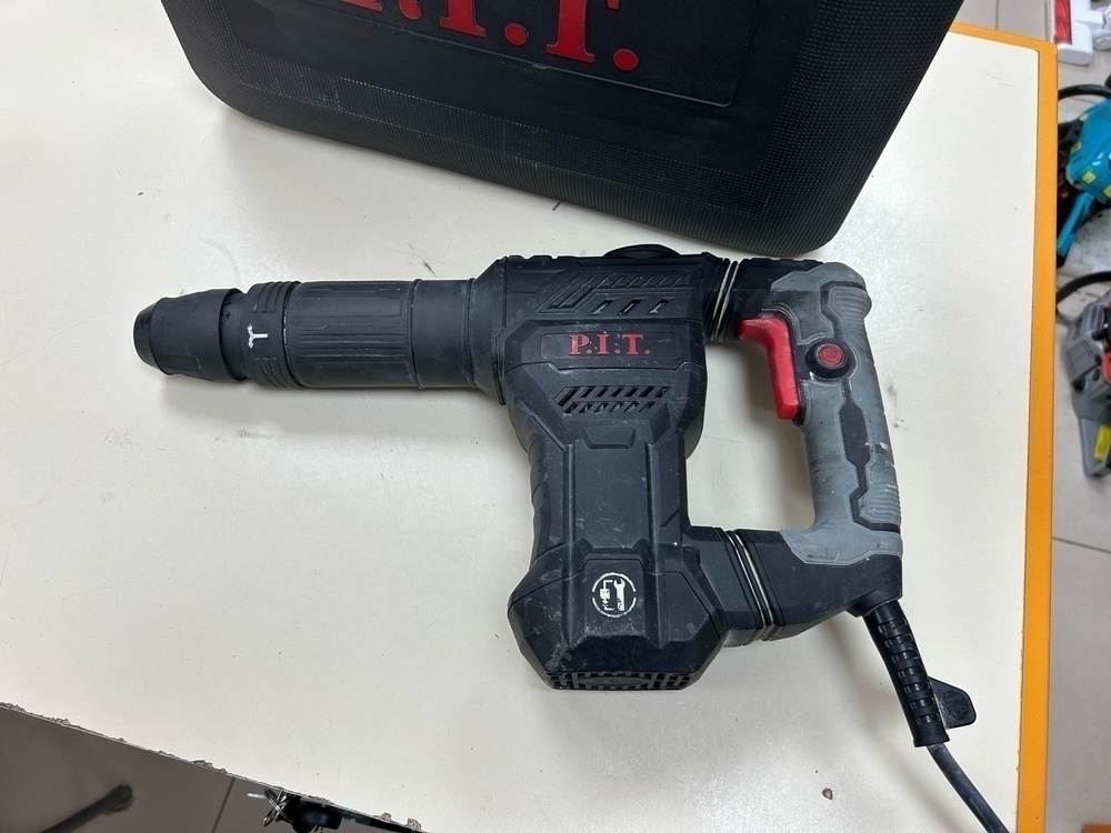 Отбойный молоток P.I.T. GSH25-C1