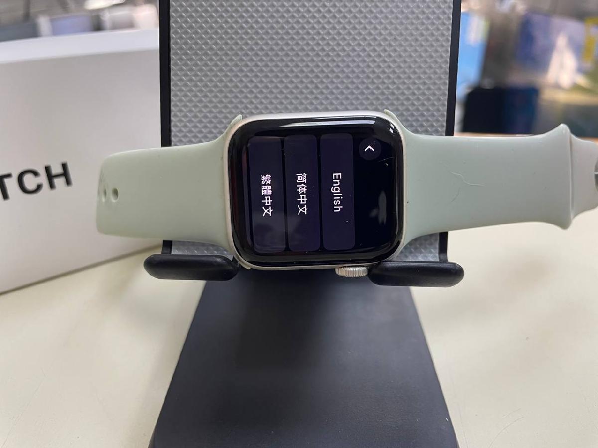 Смарт-часы Apple Watch SE 2022 40mm