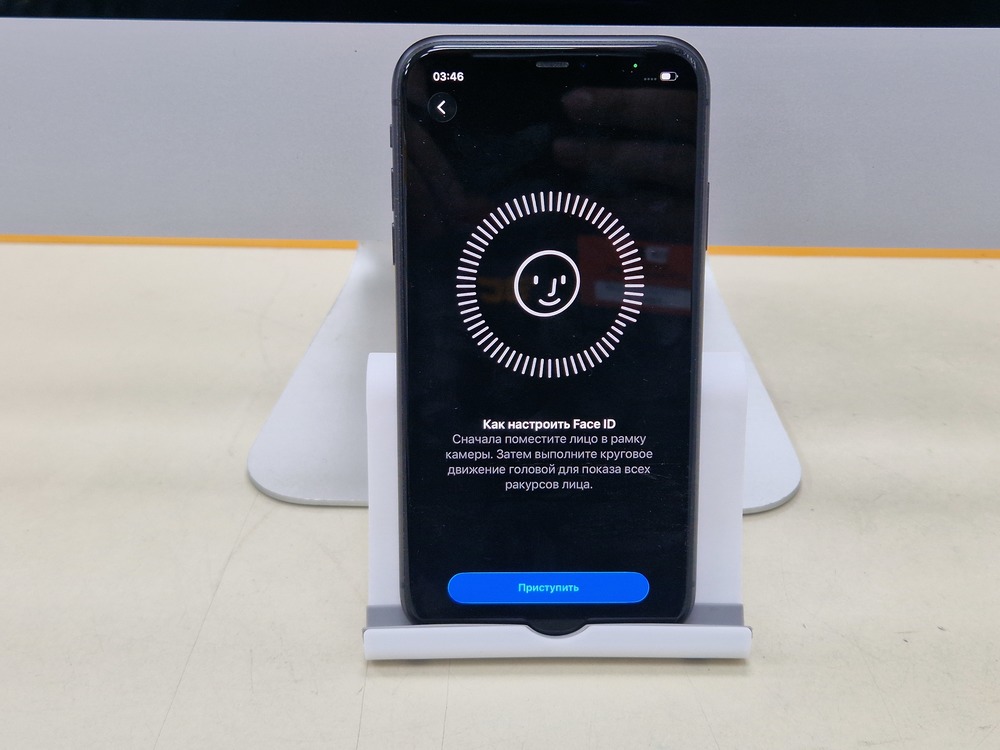 Смартфон Apple iPhone 11 64Gb