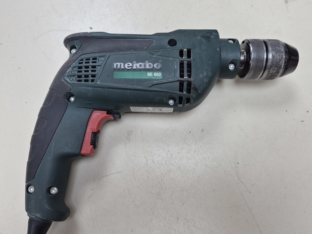 Дрель-ударная Metabo SBE 650