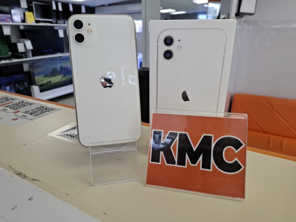 Смартфон Apple iPhone 11 64Gb