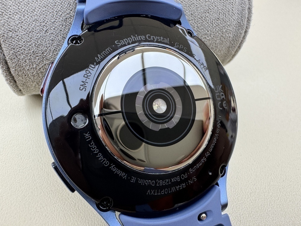 Смарт-часы Samsung Galaxy Watch 5 44mm