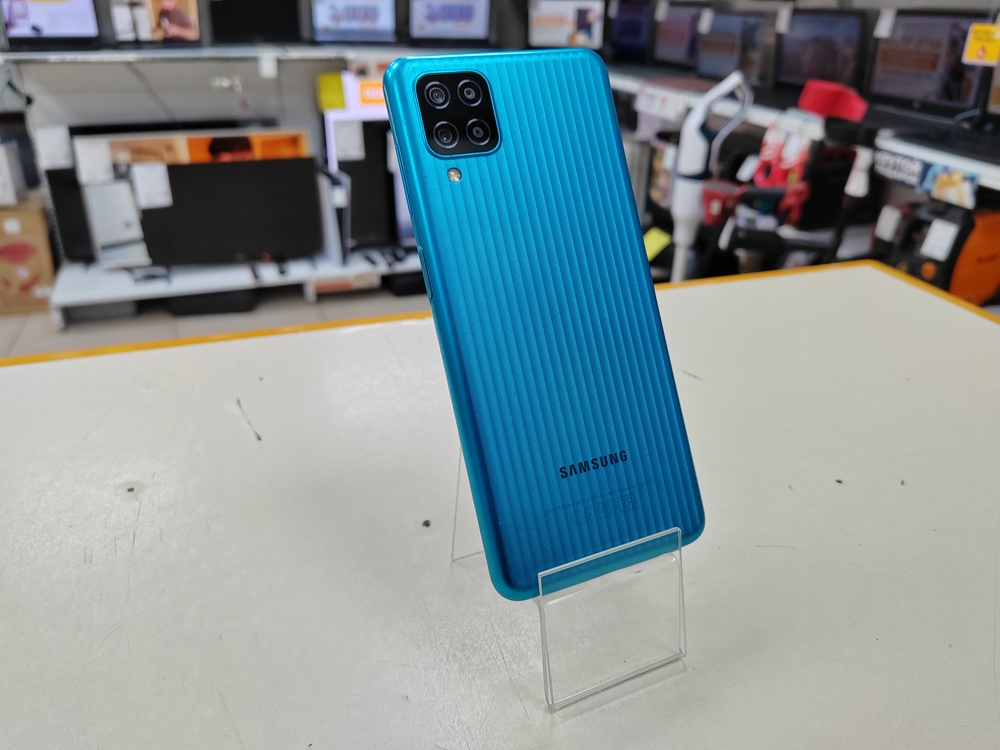 Смартфон Samsung Galaxy M12 3/32