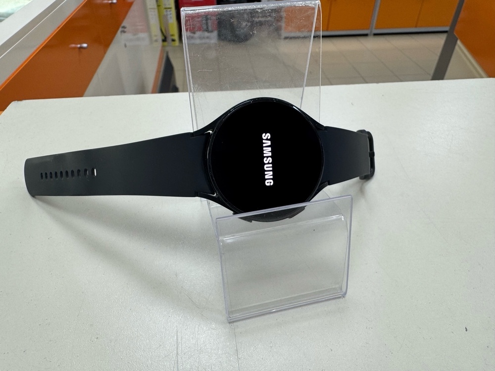 Смарт-часы Samsung Galaxy Watch 4 44mm
