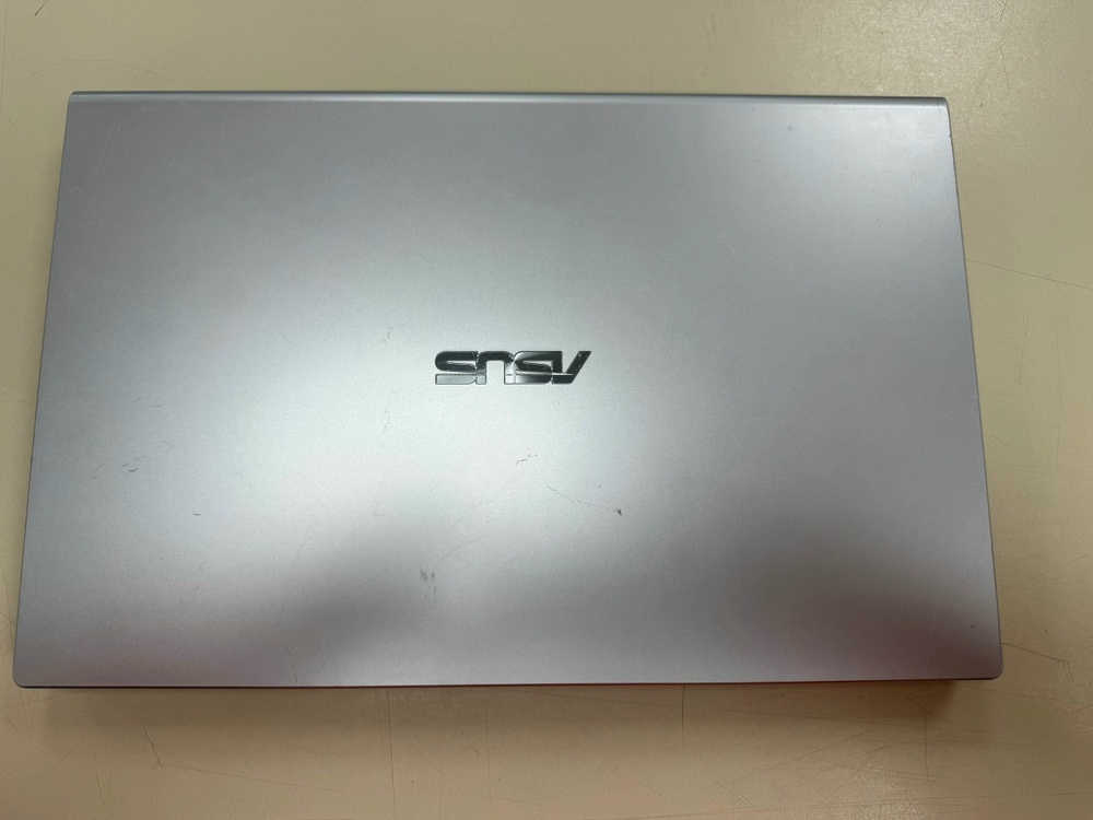 Ноутбук ASUS; Silver 3050U, Radeon Graphics, 6 Гб, 480 Гб, Нет