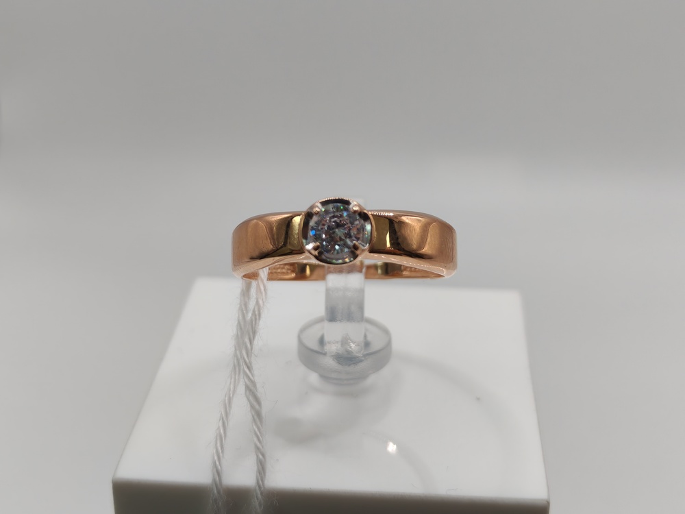 КОЛКМ585 КОЛЬЦО С КАМНЕМ (Au 585)