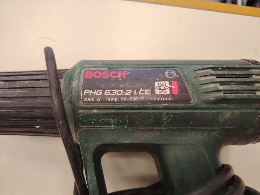 Строительный фен Bosch PHG 520;
