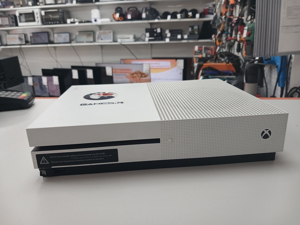 Игровая приставка Xbox One S 1TB