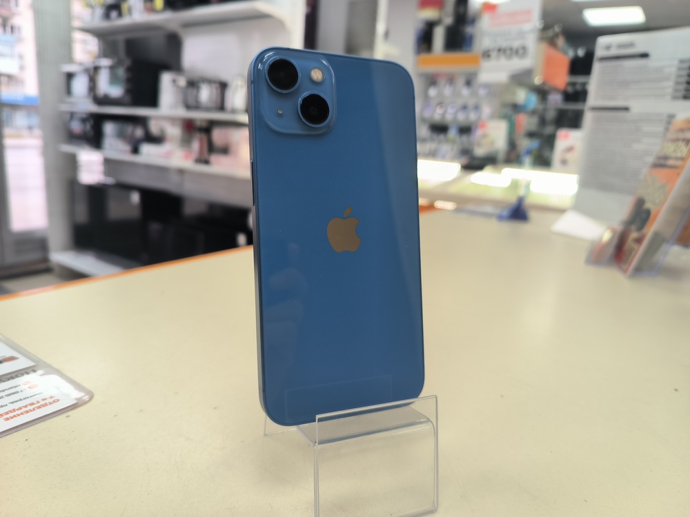Смартфон Apple iPhone 13 256Gb