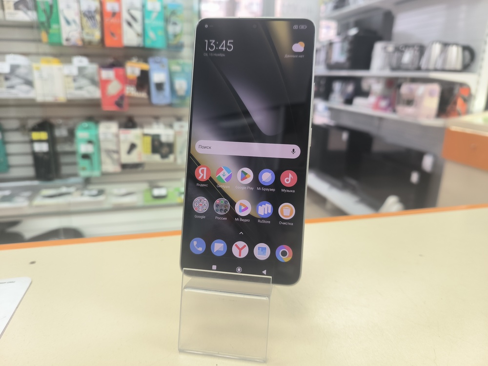 Смартфон Xiaomi POCO F6 8/256