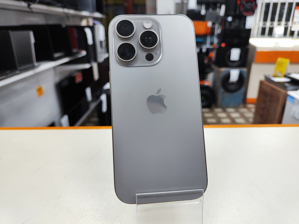 Смартфон Apple Iphone 16 Pro 256Gb