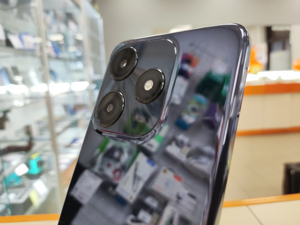 Смартфон Tecno SPARK 10C 4/64