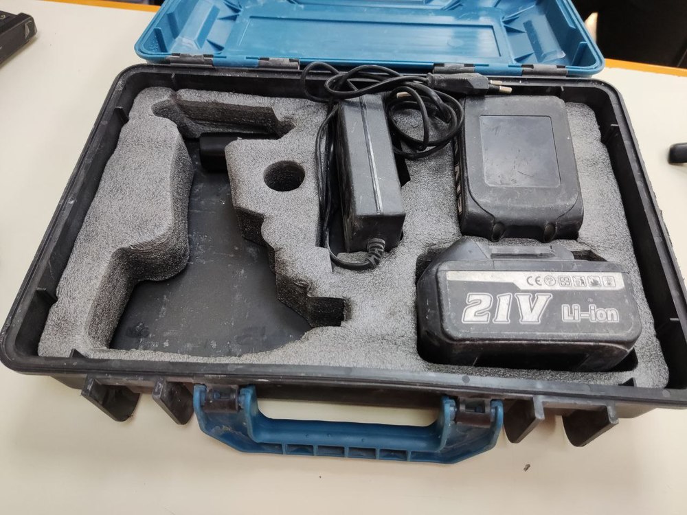 Гайковерт Makita 6906;