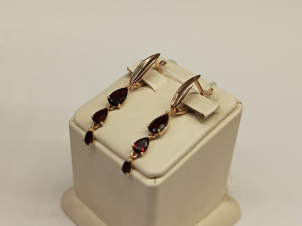 СКМИ585 СЕРЬГИ С КАМНЯМИ (Au 585)