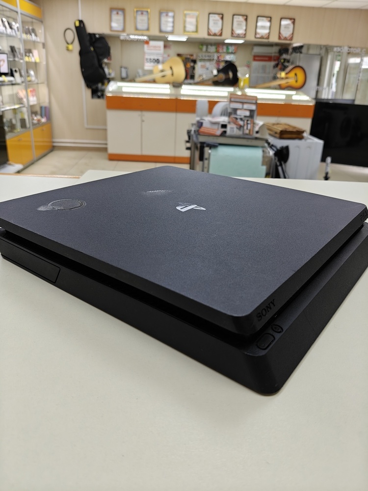 Игровая приставка PlayStation 4 Slim 1Tb