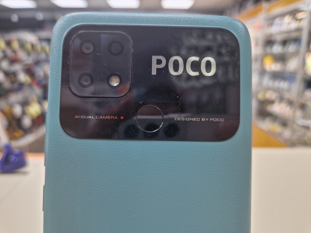 Смартфон Xiaomi Poco C40 3/32