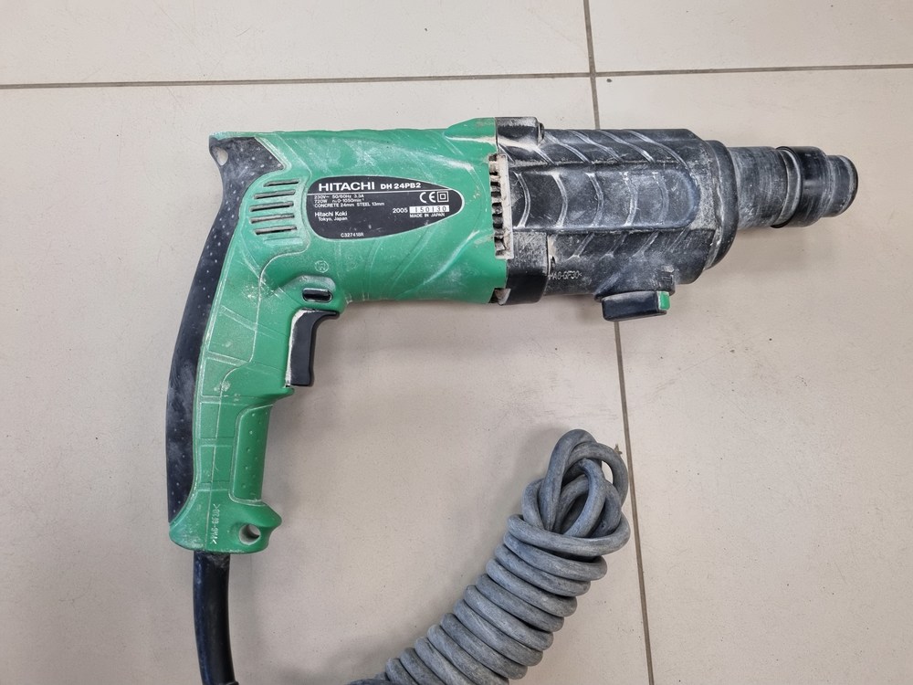 Перфоратор Hitachi DH24PB2