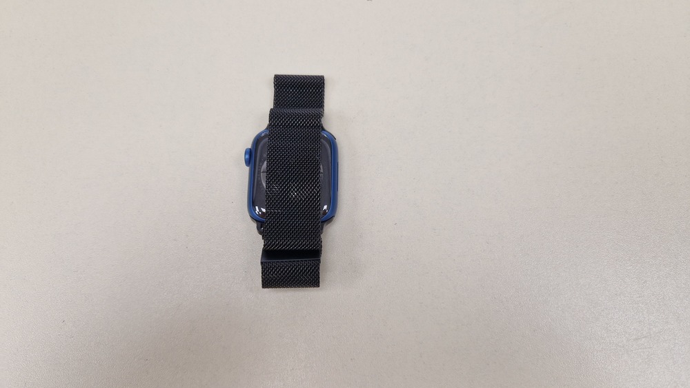 Смарт-часы Apple Watch Series 7 41mm