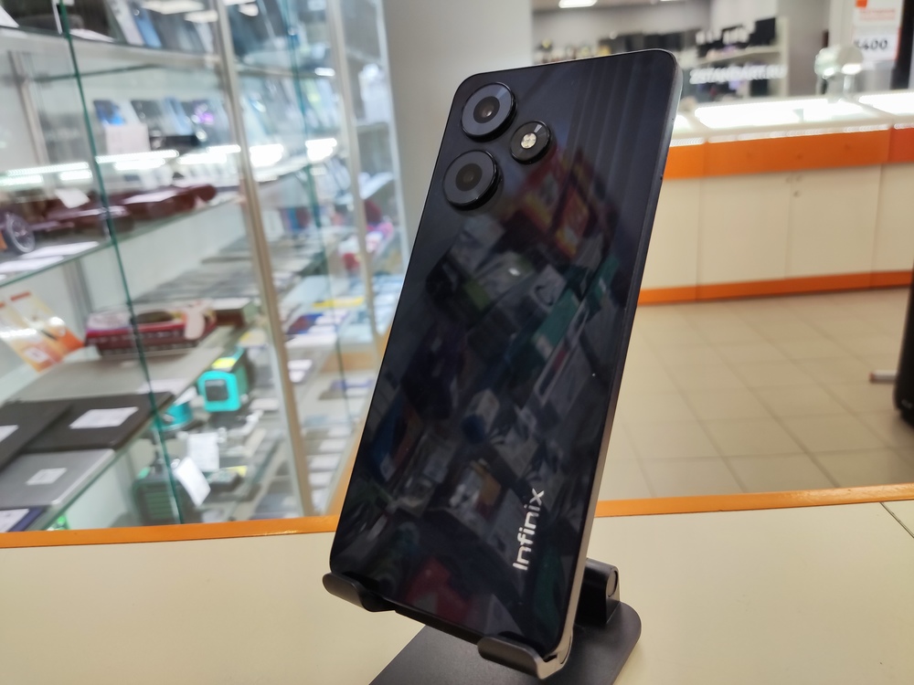 Смартфон Infinix Hot 30 8/128