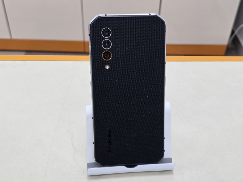 Смартфон Blackview BL6000 Pro 8/256