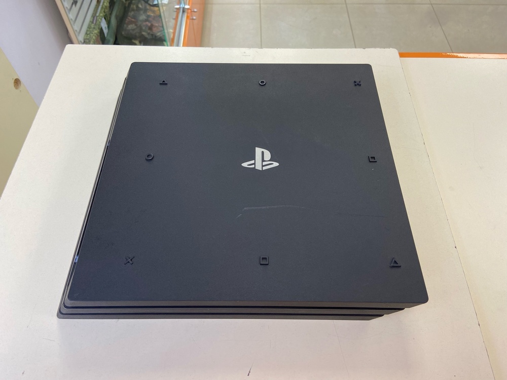 Игровая приставка PlayStation 4 Pro 1Tb