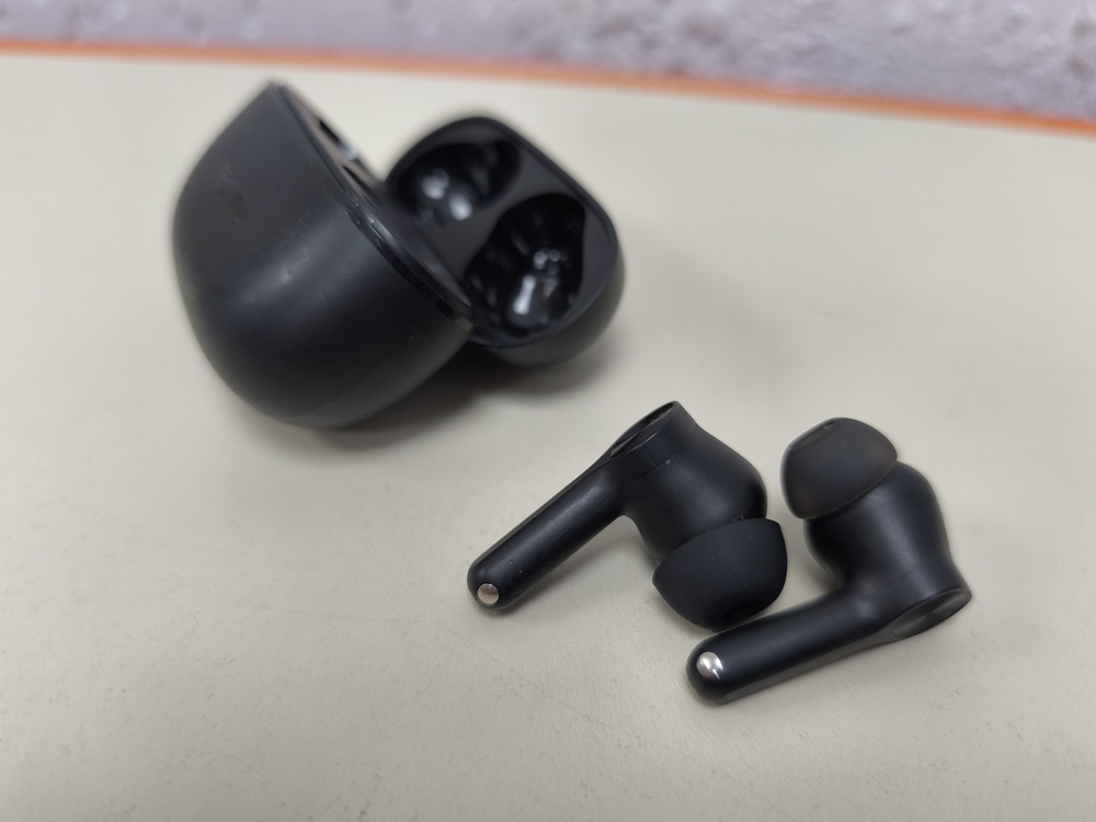 Наушники безпроводные REALME BUDS AIR
