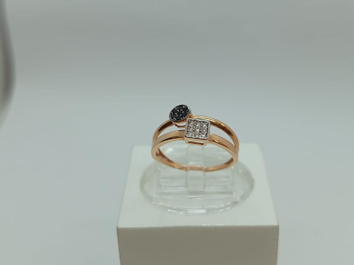 КОЛЬЦО С КАМНЯМИ (Au 585)