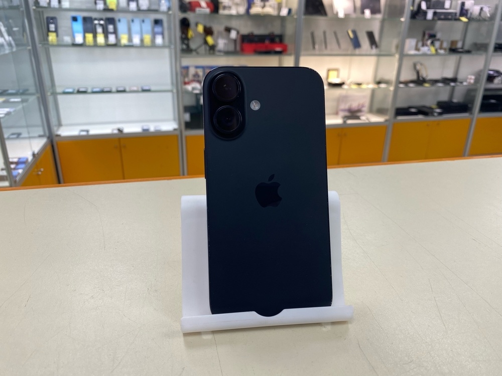 Смартфон Apple Iphone 16 256Gb