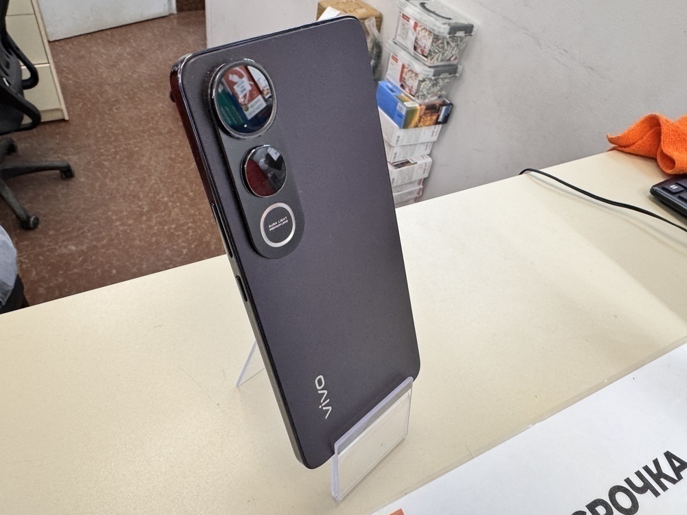 Смартфон Vivo V50 Lite 8/256