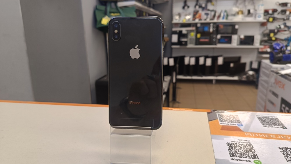 Смартфон Apple iPhone X 64Gb