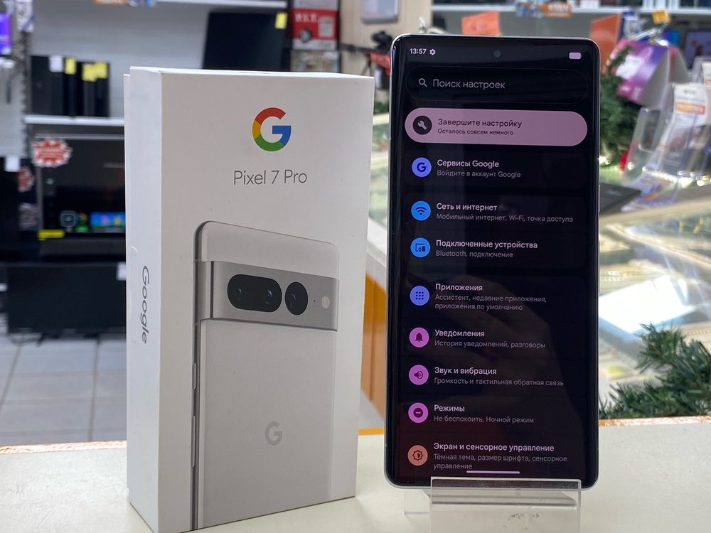 Смартфон Google Pixel 7 Pro 12/128