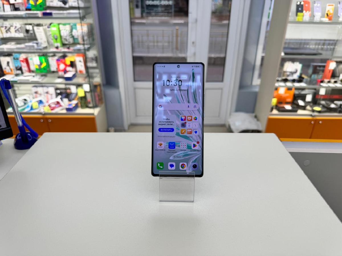Смартфон Honor 70 8/128