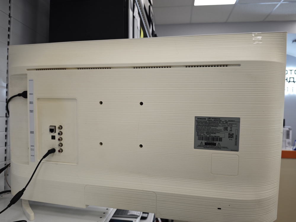 LED Телевизор Samsung UE32F4510AK