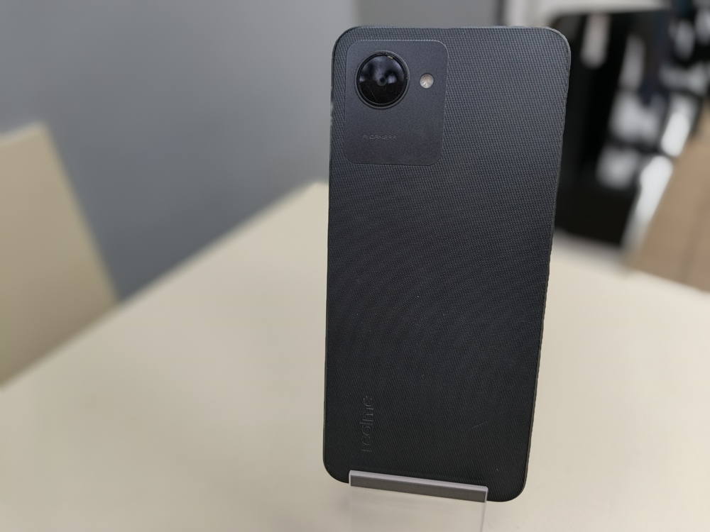 Смартфон Realme C30 2/32