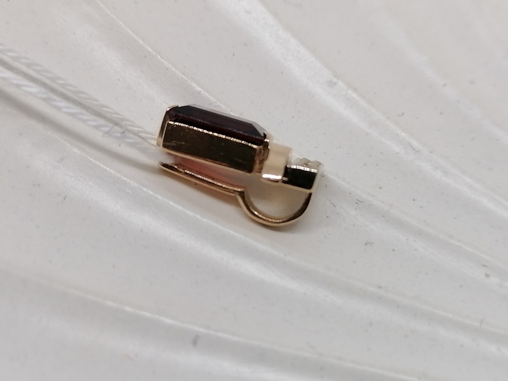 ПОДКМИ585 ПОДВЕСКА С КАМНЯМИ (Au 585)