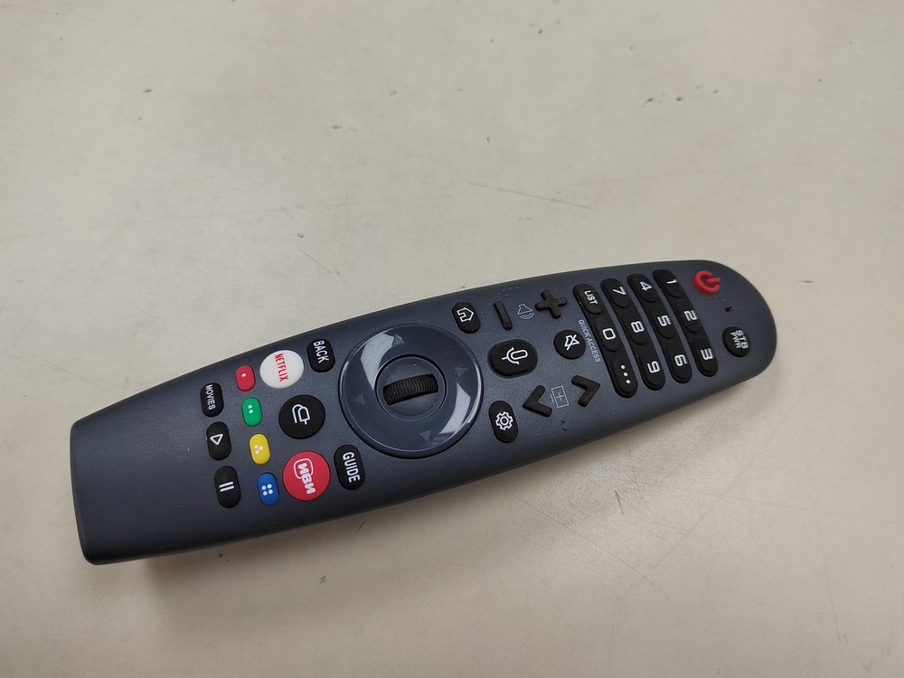 LED Телевизор LG 32LM55